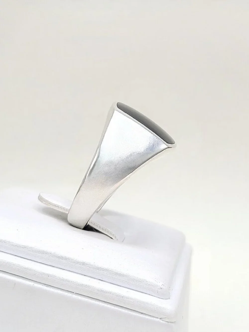 David Yurman Exotic Stone Signet Ring w/ Black Onyx - 16.5mm - Size 12.5